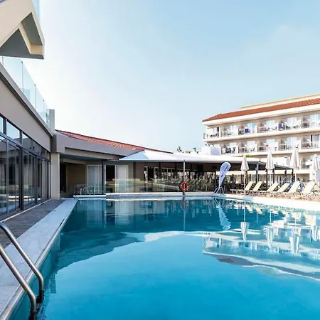 Zakynthos ホテル 4*