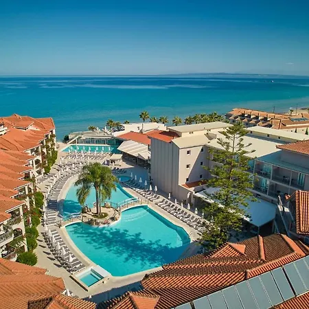 ホテル Zakynthos 4*