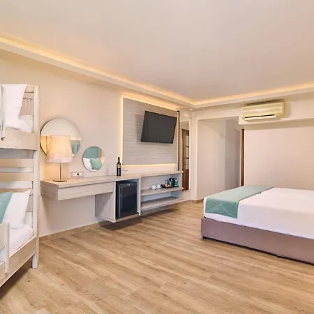 Zakynthos 4* チィリヴィ