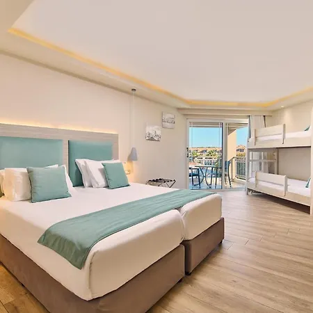 Zakynthos ホテル 4*