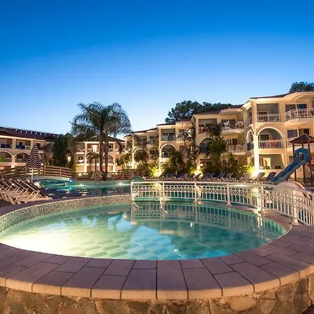 Zakynthos ホテル 4*
