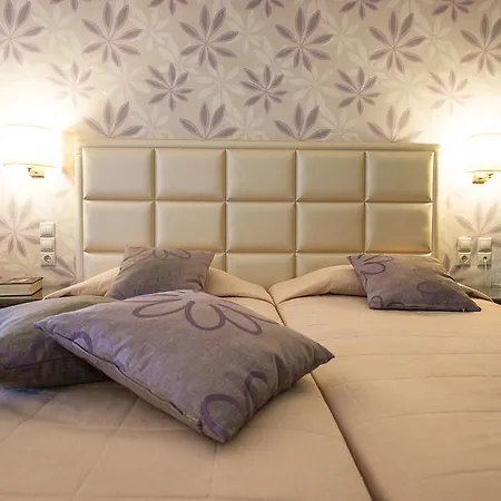 ホテル Zakynthos 4*