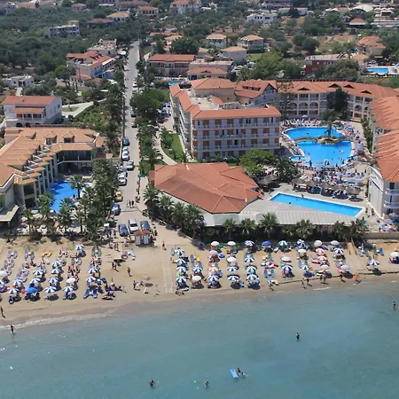 Zakynthos ホテル チィリヴィ